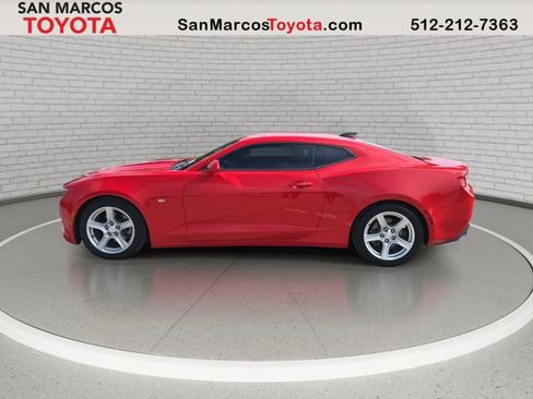 Used 2017 Chevrolet Camaro LT image 8