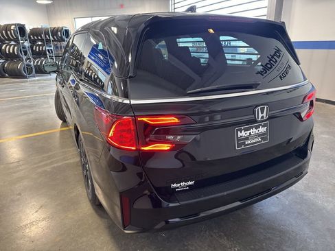 Certified 2026 Honda Odyssey Sport-L image 8