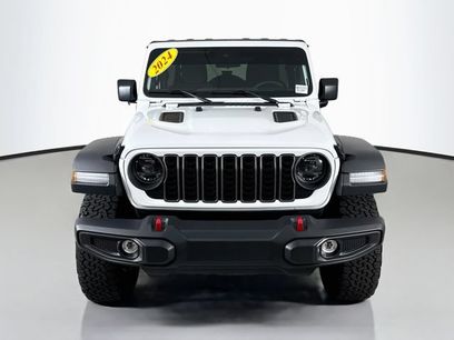 Used 2024 Jeep Wrangler Unlimited Rubicon w/ Convenience Group