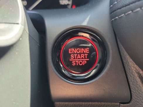 Certified 2025 Honda HR-V EX-L image 29