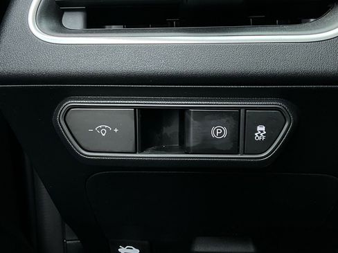 Used 2025 Kia K4 LXS image 21