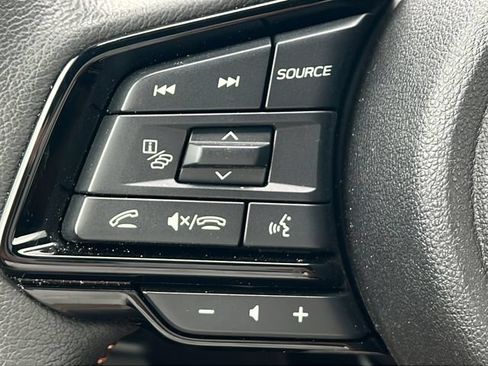 Used 2025 Subaru Forester Touring AWD/4WD image 25