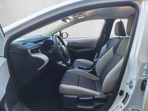 Certified 2026 Toyota Corolla LE image 10