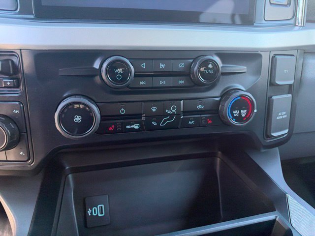 Used 2024 Ford F250 XLT w/ XLT Premium Package AWD/4WD image 10