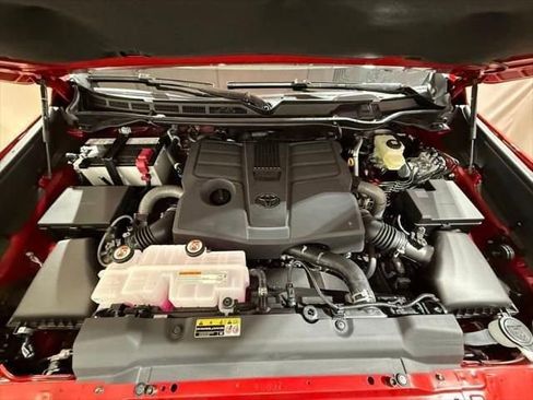 New 2026 Toyota Tundra SR5 image 10