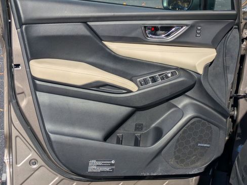 Used 2022 Subaru Ascent Limited w/ Technology Package image 20