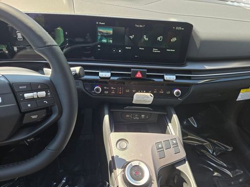 New 2026 Kia Sportage EX AWD/4WD image 23