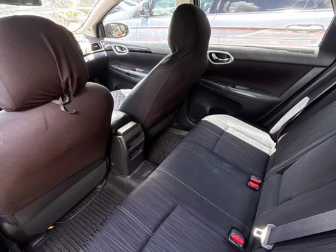 Used 2017 Nissan Sentra SV FWD image 4
