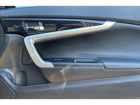 Used 2015 Honda Accord EX image 19