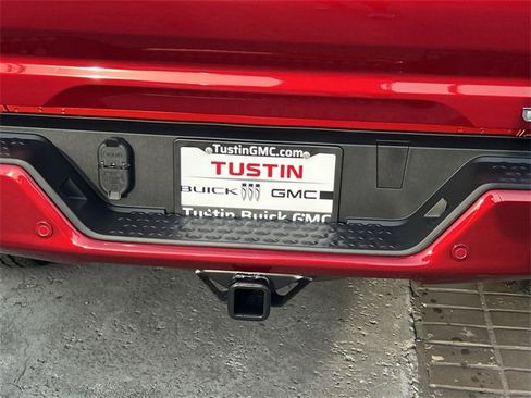 New 2026 GMC Canyon Elevation image 28