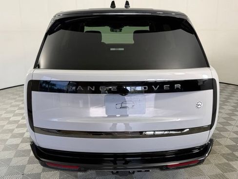 New 2026 Land Rover Range Rover SV AWD/4WD image 7