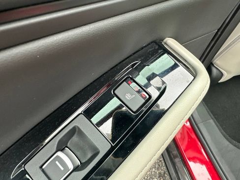 Used 2025 Honda Accord Touring image 13
