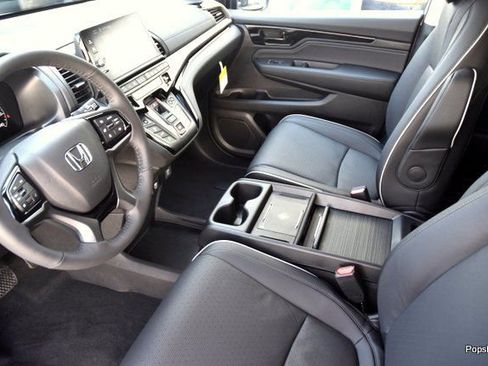 New 2026 Honda Odyssey Elite image 7