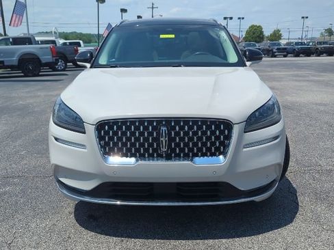 Used 2020 Lincoln Corsair Reserve FWD image 4