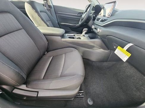 New 2025 Nissan Altima 2.5 S image 15