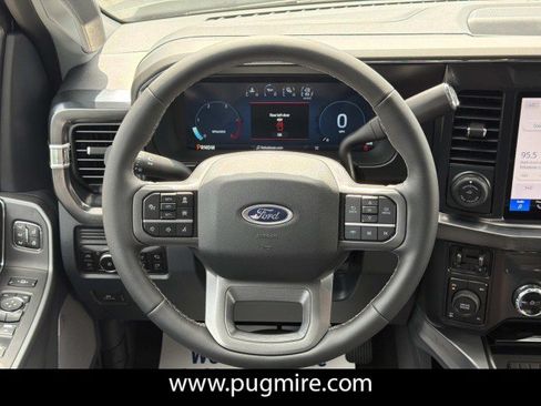 New 2026 Ford F250 Lariat w/ Black Appearance Package AWD/4WD image 18