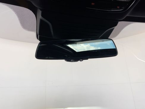 Used 2025 BMW X5 M60i image 17