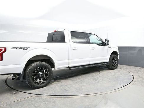 Used 2018 Ford F150 XLT w/ Equipment Group 302A Luxury image 9