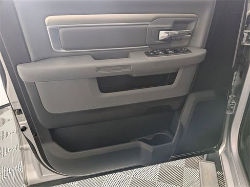 Used 2017 RAM 1500 Big Horn image 10