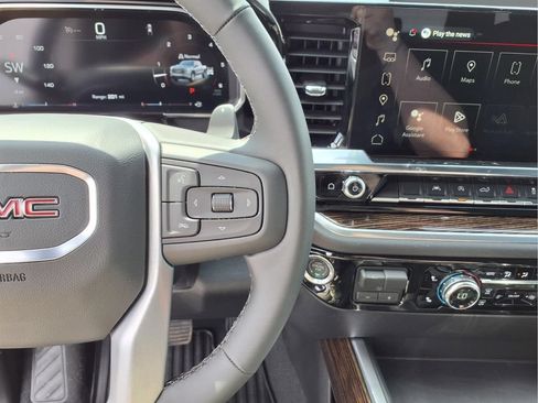 New 2026 GMC Sierra 1500 Elevation AWD/4WD image 9