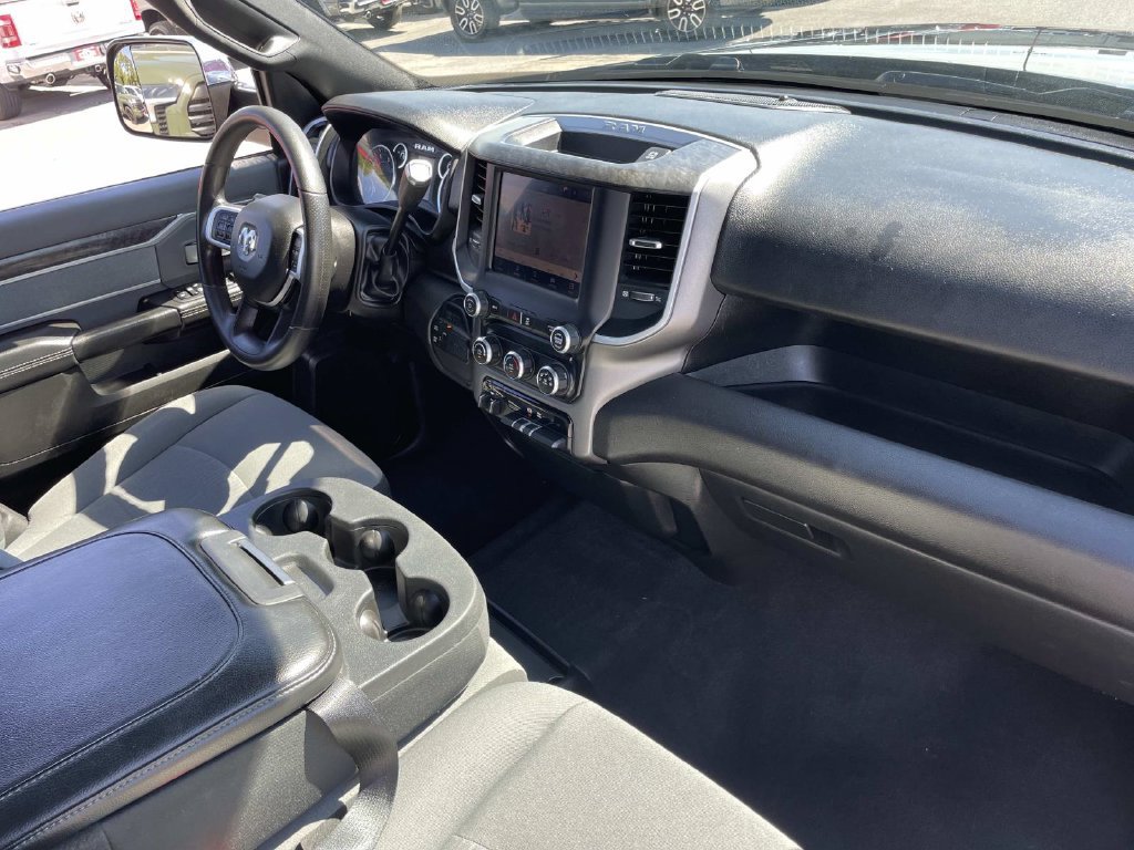 Used 2022 RAM 2500 Big Horn AWD/4WD image 28