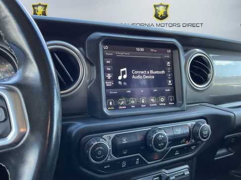 Used 2021 Jeep Wrangler Unlimited Sahara image 13