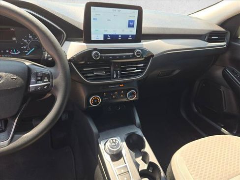 Used 2022 Ford Escape SE AWD/4WD image 12