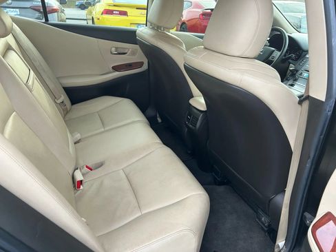 Used 2011 Lexus HS 250h image 7