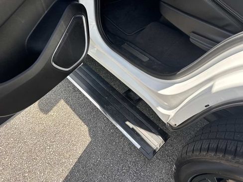 Used 2020 GMC Yukon Denali w/ Open Road Package AWD/4WD image 17