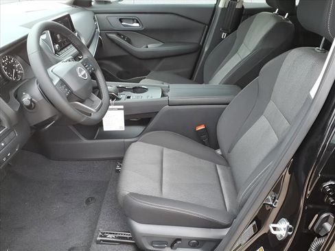 New 2026 Nissan Rogue SV image 14