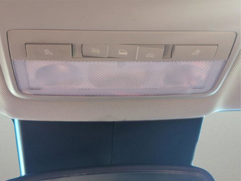 Used 2019 Buick Encore Preferred FWD image 17