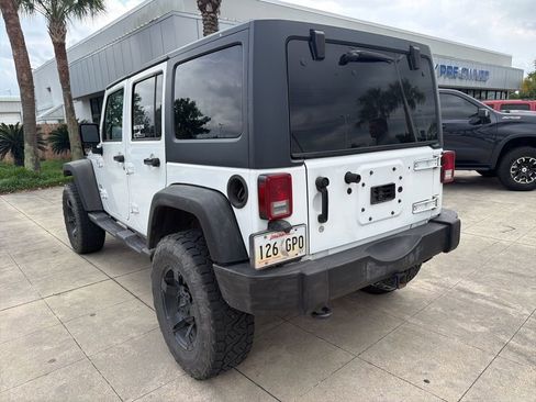 Used 2013 Jeep Wrangler Unlimited Sport AWD/4WD image 10