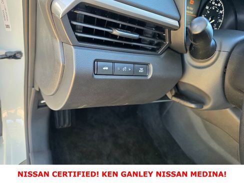 Certified 2025 Nissan Altima 2.5 S FWD image 34