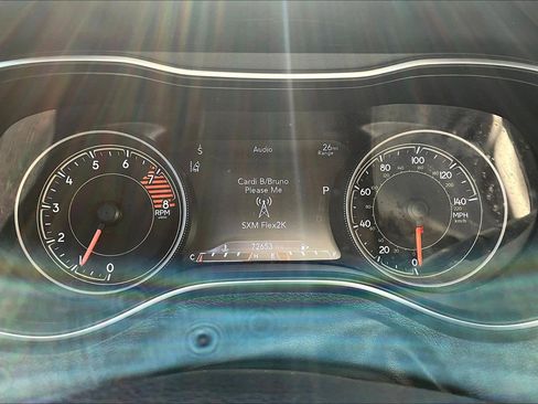 Used 2019 Jeep Cherokee Limited w/ Luxury Group image 24