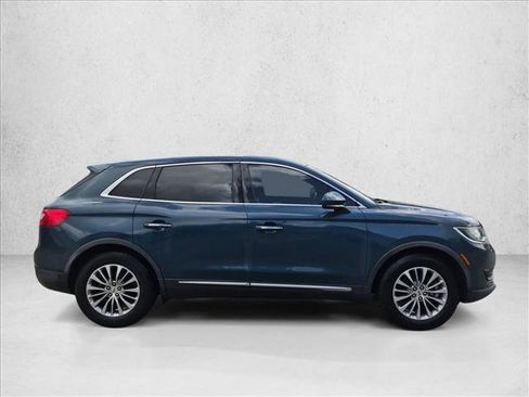 Used 2016 Lincoln MKX Select w/ Select Plus Package FWD image 3