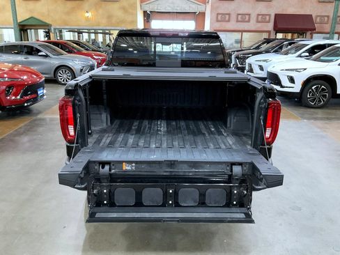 Certified 2024 GMC Sierra 1500 AT4 w/ Technology Package AWD/4WD image 21