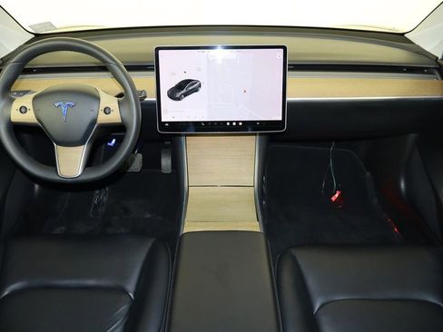 Used 2020 Tesla Model 3 Long Range AWD/4WD image 11