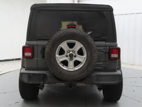 Used 2021 Jeep Wrangler Unlimited Sport AWD/4WD image 4