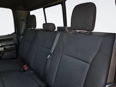 Used 2020 Ford F150 XLT w/ Equipment Group 302A Luxury AWD/4WD image 38