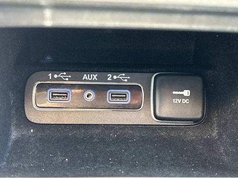 Used 2019 Jeep Grand Cherokee Limited AWD/4WD image 21
