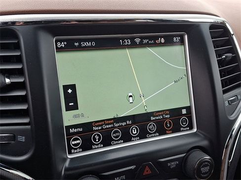 Used 2018 Jeep Grand Cherokee Summit image 3