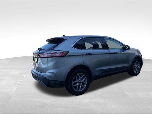 Used 2023 Ford Edge SEL AWD/4WD image 6