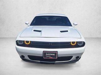 Used 2018 Dodge Challenger SXT RWD video 2