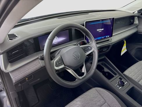 New 2025 Volkswagen Tiguan S image 9