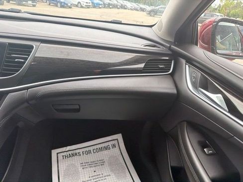 Used 2018 Buick LaCrosse Essence FWD image 21