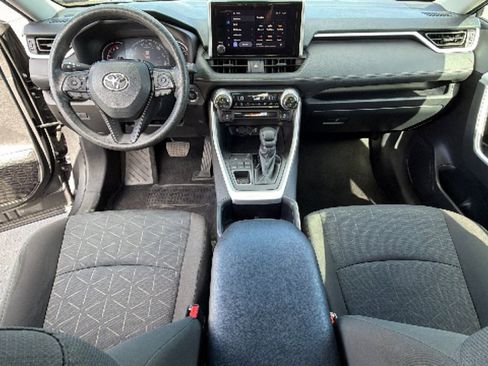 Certified 2025 Toyota RAV4 XLE AWD/4WD image 26