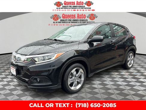 Used 2022 Honda HR-V LX image 2