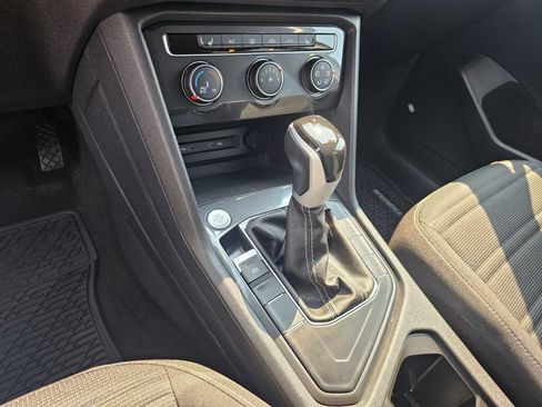 Certified 2024 Volkswagen Tiguan S FWD image 23