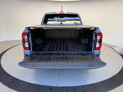 Used 2024 Ford Ranger Lariat w/ FX4 Off-Road Package AWD/4WD image 3