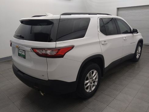 Used 2019 Chevrolet Traverse LT FWD image 9